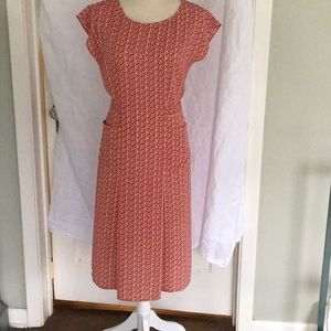 Agnes B Red tie waist dress, front pockets. Size 40 Fr US 6-8